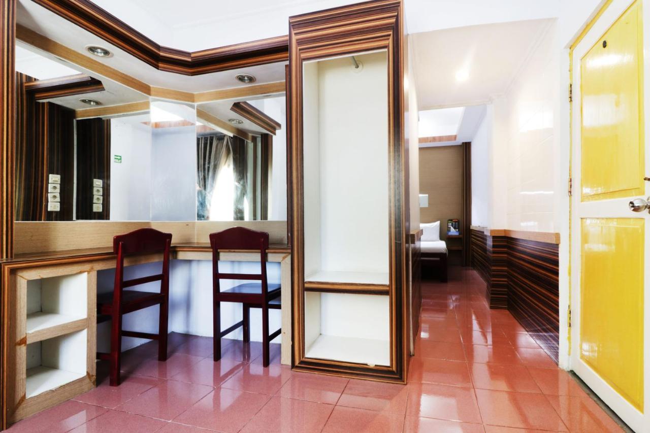 ماكاسار Mutiara Sari Hotel المظهر الخارجي الصورة